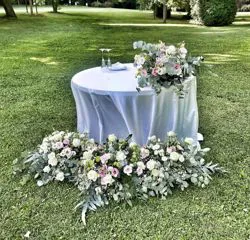Chiesa allestita per un matrimonio da Floricoltura Santa Sofia 6